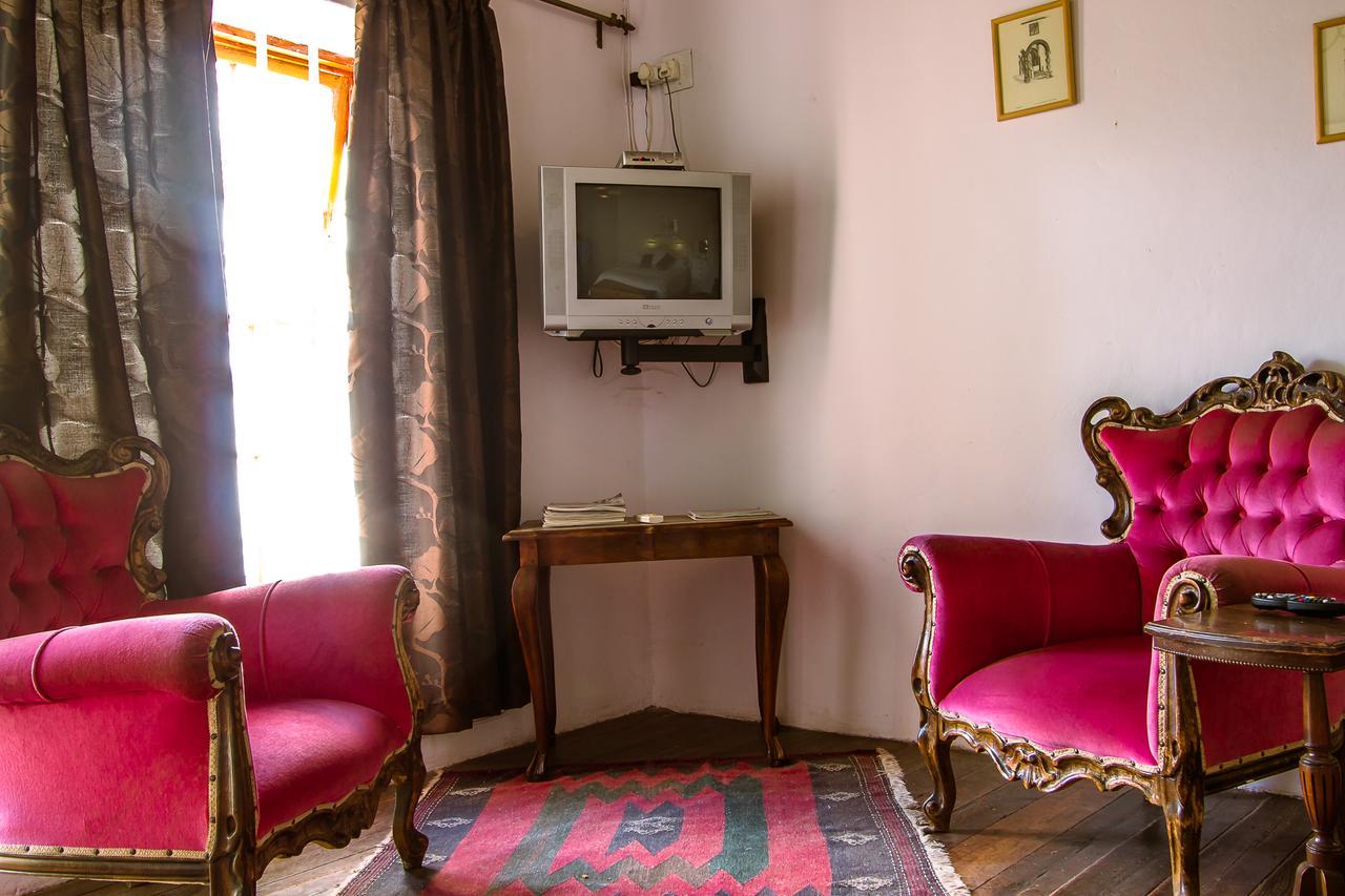 The Barracks Bed & Breakfast Colesberg Exterior photo