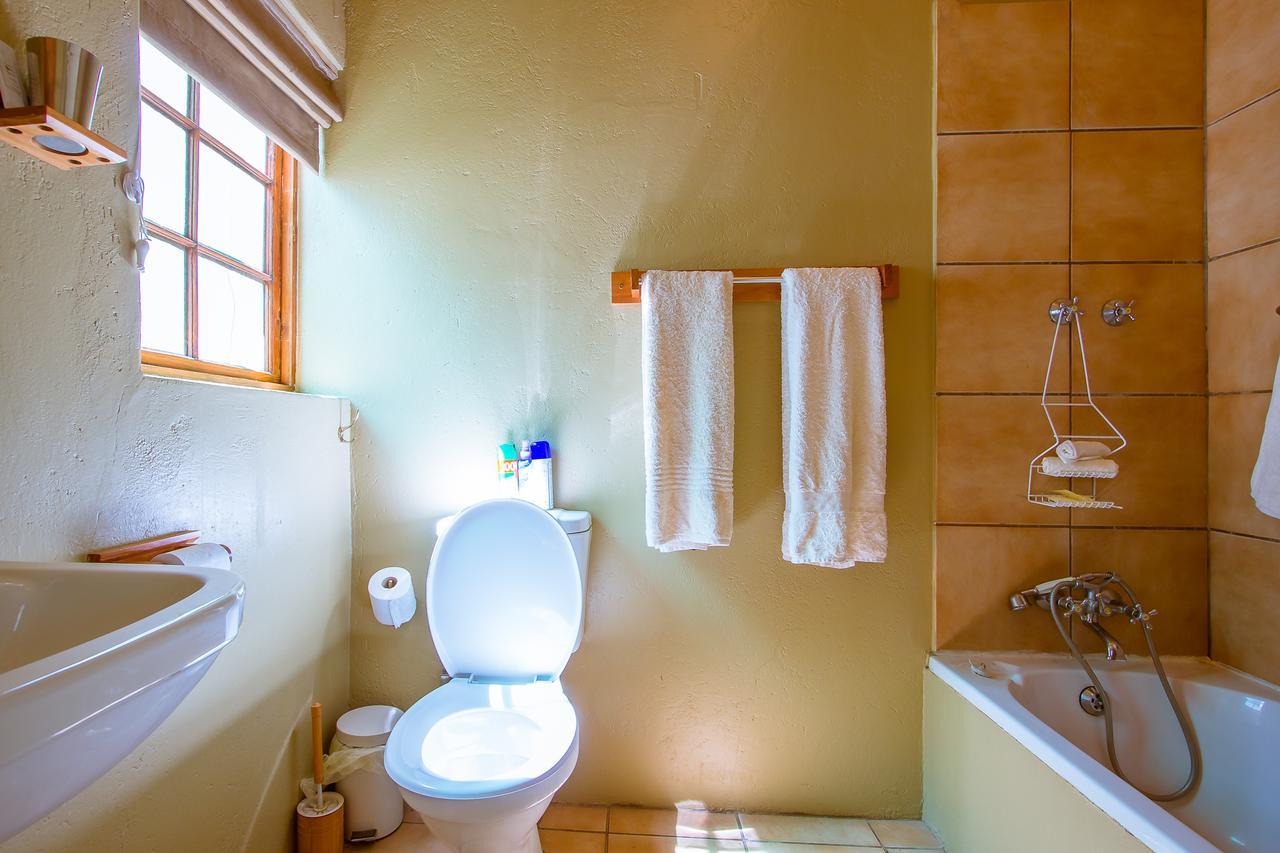 The Barracks Bed & Breakfast Colesberg Exterior photo