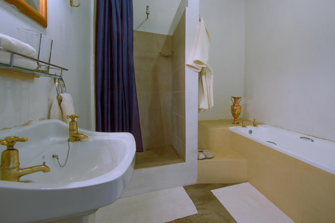 The Barracks Bed & Breakfast Colesberg Exterior photo